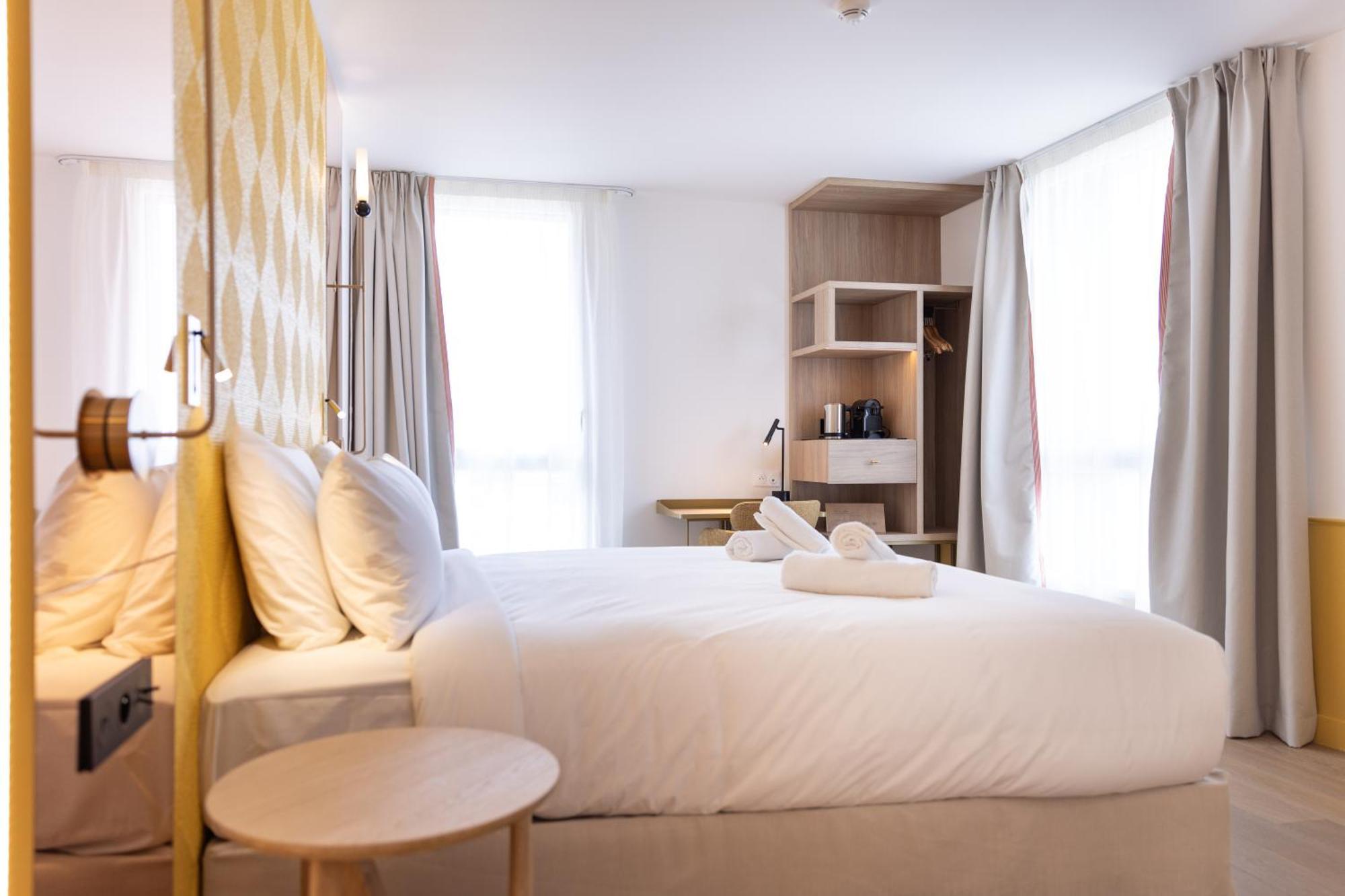 Hotel Kyriad Prestige Paris Asnieres ภายนอก รูปภาพ