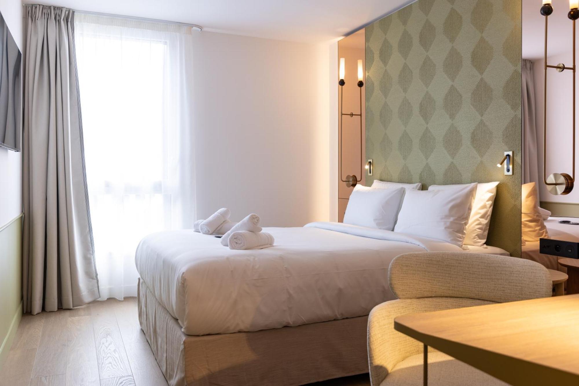 Hotel Kyriad Prestige Paris Asnieres ภายนอก รูปภาพ