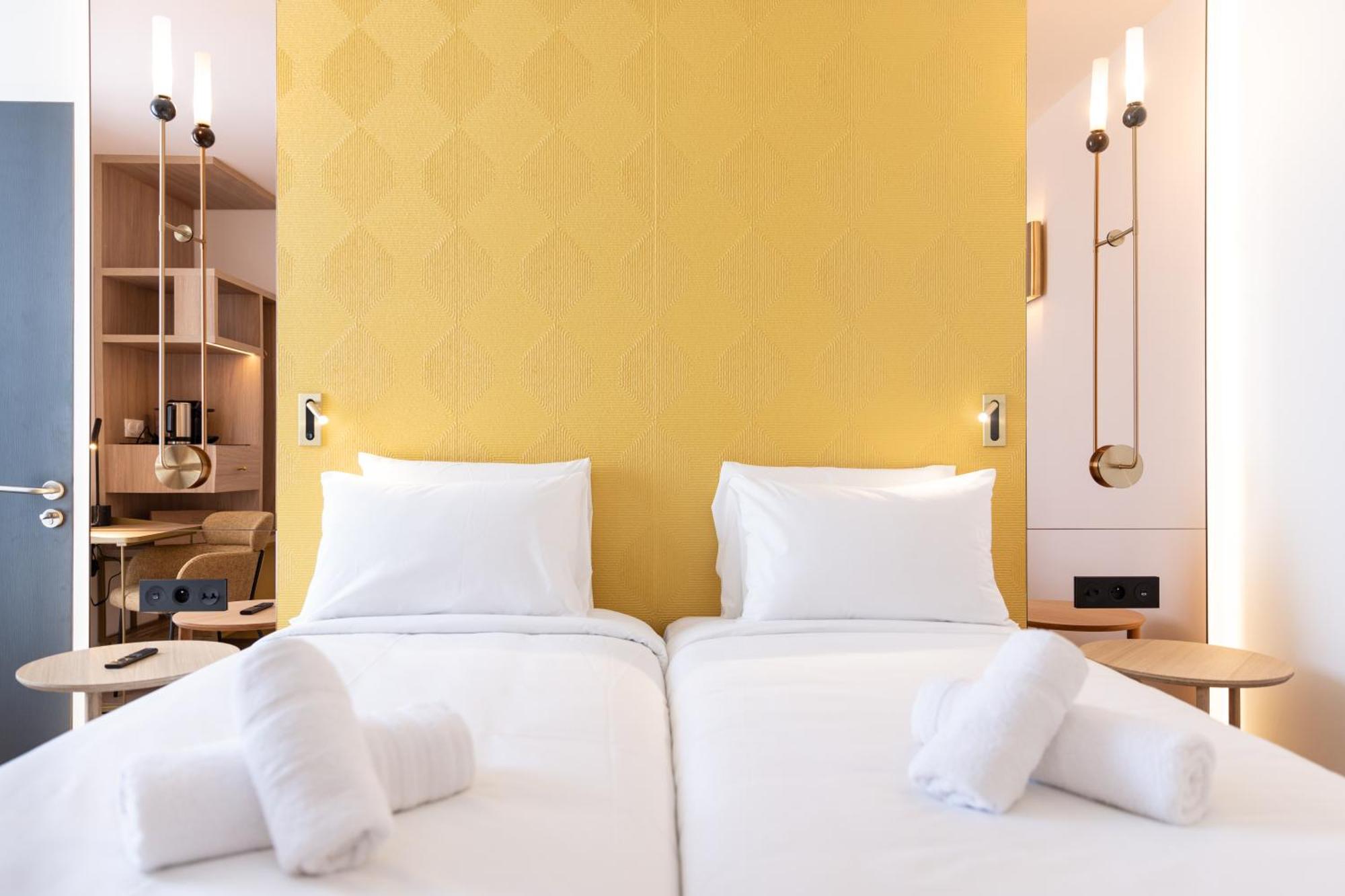 Hotel Kyriad Prestige Paris Asnieres ภายนอก รูปภาพ