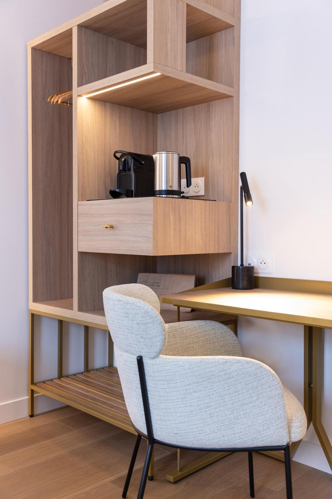 Hotel Kyriad Prestige Paris Asnieres ภายนอก รูปภาพ